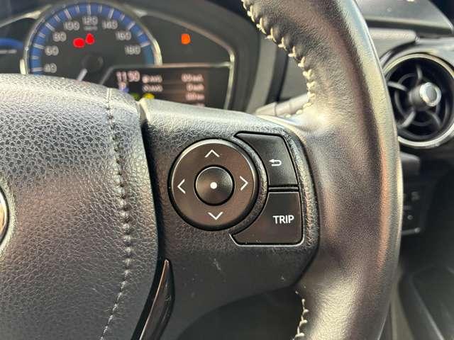 カローラフィールダー １．５　ハイブリッド　Ｇ　Ｗ×Ｂ　プリクラッシュセーフティ・ＬＥＤヘッドライ（10枚目）