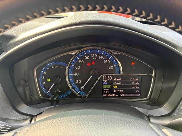 カローラフィールダー １．５　ハイブリッド　Ｇ　Ｗ×Ｂ　プリクラッシュセーフティ・ＬＥＤヘッドライ（11枚目）