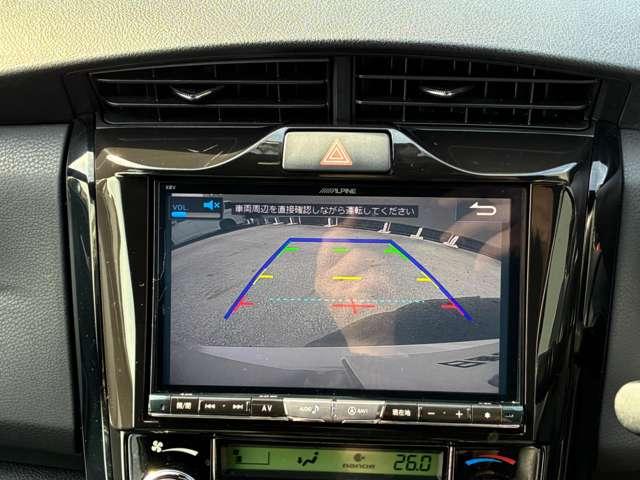 カローラフィールダー １．５　ハイブリッド　Ｇ　Ｗ×Ｂ　プリクラッシュセーフティ・ＬＥＤヘッドライ（13枚目）