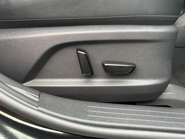 オーラ １．２　Ｇ　レザーエディション　日産コネクトナビ（15枚目）