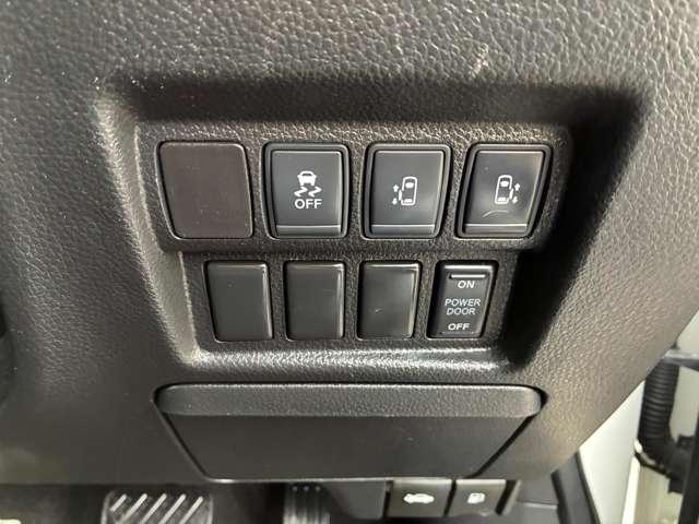 エルグランド 2.5 250ハイウェイスターS アーバンクロム 純正ナビ・アラウンドビューモニター・社外(17枚目)