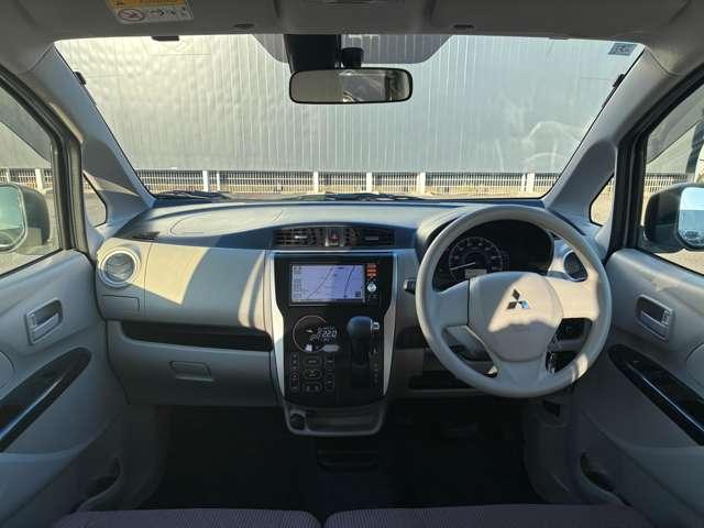 eKワゴン 660 M eアシスト 三菱純正メモリーナビ バックカメラ(7枚目)