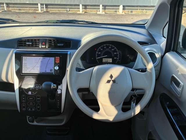 eKワゴン 660 M eアシスト 三菱純正メモリーナビ バックカメラ(17枚目)