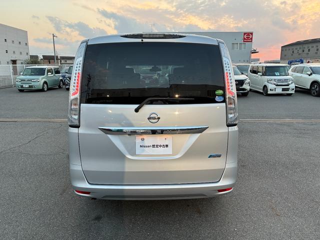 セレナ ２．０　２０Ｘ　Ｓ－ＨＹＢＲＩＤ　バックカメラ（21枚目）