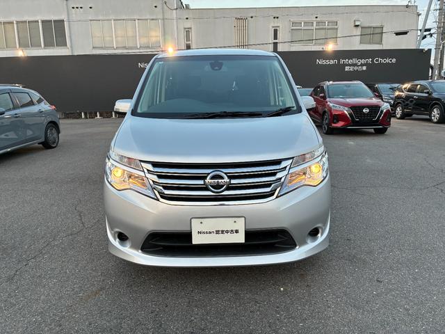 セレナ ２．０　２０Ｘ　Ｓ－ＨＹＢＲＩＤ　バックカメラ（44枚目）