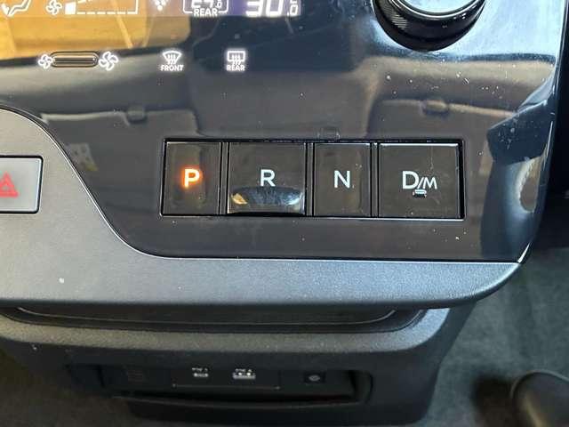 セレナ ２．０　ハイウェイスターＶ　日産コネクトナビ　ＥＴＣ２．０　後席モニター　ア（17枚目）