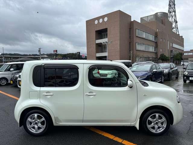 日産 キューブ