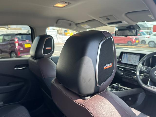 オーラ Ｇ　ＦＯＵＲ４ＷＤ　自社社用車　ＢＯＳＥサウンド　プロパイロット　ＥＴＣ２．０　純正ナビ（メーカーＯＰ）　フルセグＴＶ　ＨＤＭＩ接続　Ｂｌｕｅｔｏｏｔｈ接続　衝突軽減ブレーキ　踏み間違い防止　シートヒーター（17枚目）