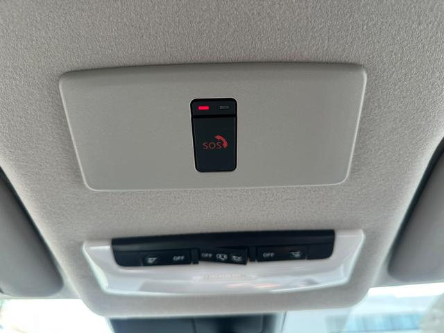 オーラ Ｇ　ＦＯＵＲ４ＷＤ　自社社用車　ＢＯＳＥサウンド　プロパイロット　ＥＴＣ２．０　純正ナビ（メーカーＯＰ）　フルセグＴＶ　ＨＤＭＩ接続　Ｂｌｕｅｔｏｏｔｈ接続　衝突軽減ブレーキ　踏み間違い防止　シートヒーター（38枚目）
