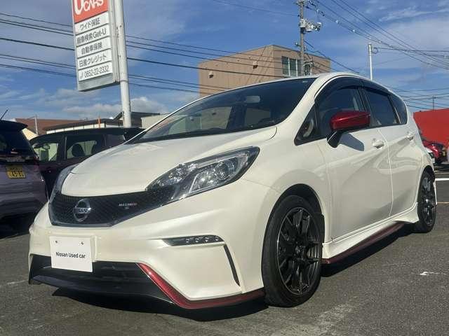ノート ＮＩＳＭＯ　Ｓ　社外ナビｓｔｒａｄａ　バックカメラ　純正アルミ　ワンオーナー　フルセグＴＶ　ＤＶＤ再生　ＥＴＣ　ＬＥＤヘッドライト　５ＭＴ　インテリキー　横滑り防止　Ｂｌｕｅｔｏｏｔｈ接続　ＡＢＳ（6枚目）