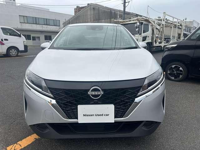 ノート X 自社社用車 全周囲カメラ 踏み間違い防止 スマートルームミラー 純正ディスプレイオーディオ LEDヘッドライト ハイビームアシスト 電動格納ミラー 横滑り防止 Bluetooth接続 インテリキー(5枚目)