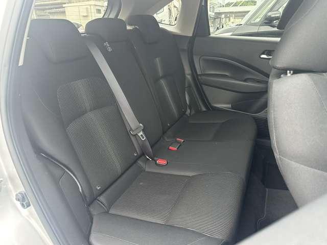 ノート X 自社社用車 全周囲カメラ 踏み間違い防止 スマートルームミラー 純正ディスプレイオーディオ LEDヘッドライト ハイビームアシスト 電動格納ミラー 横滑り防止 Bluetooth接続 インテリキー(12枚目)