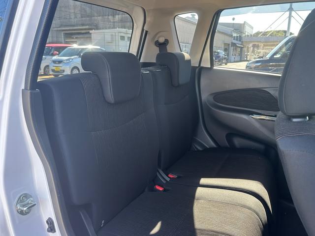 デイズ ハイウェイスター　Ｇターボ　４ＷＤ　衝突軽減ブレーキ　純正ナビ　ワンオーナー　フルセグＴＶ　Ｂｌｕｅｔｏｏｔｈ接続　ＥＴＣ　純正アルミ　ベンチシート　アイドリングストップ　横滑り防止　クルーズコントロール（14枚目）