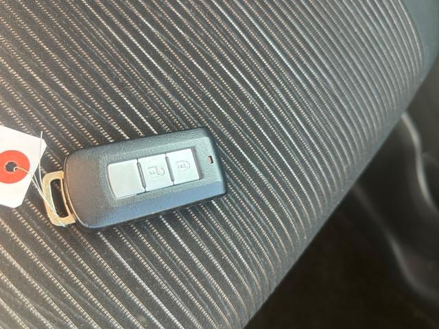 デイズ ハイウェイスター　Ｇターボ　４ＷＤ　衝突軽減ブレーキ　純正ナビ　ワンオーナー　フルセグＴＶ　Ｂｌｕｅｔｏｏｔｈ接続　ＥＴＣ　純正アルミ　ベンチシート　アイドリングストップ　横滑り防止　クルーズコントロール（29枚目）