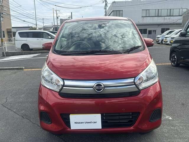 デイズ X 衝突軽減ブレーキ 純正ナビ ワンオーナー 踏み間違い防止 アイドリングストップ フルセグTV DVD再生 Bluetooth接続 ETC 社外アルミ 横滑り防止 ベンチシート 電動格納ミラー(7枚目)