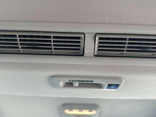 ルークス ハイウェイスター　Ｘ　４ＷＤ　純正ナビ　全周囲カメラ　衝突軽減ブレーキ　フルセグＴＶ　社外ドラレコ前後　ＤＶＤ再生　Ｂｌｕｅｔｏｏｔｈ接続　両側電動スライド片側電動ドア　ワンオーナー　ＬＥＤヘッドライト　純正アルミ（15枚目）