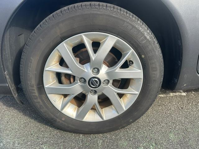 ノート ｅ－ＰＯＷＥＲ　Ｘ　ＦＯＵＲ　Ｖセレクション　４ＷＤ　社外ナビ　社外前後ドラレコ　ワンオーナー　フルセグＴＶ　Ｂｌｕｅｔｏｏｔｈ接続　ＥＴＣ　スマートルームミラー　衝突軽減ブレーキ　踏み間違い防止　ＬＥＤヘッドライト　車線逸脱警報　ＤＶＤ再生（7枚目）