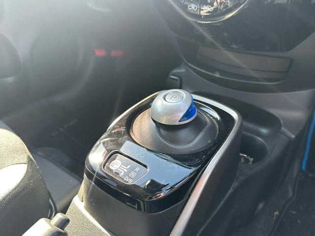 ノート ｅ－ＰＯＷＥＲ　Ｘ　ＦＯＵＲ　Ｖセレクション　４ＷＤ　社外ナビ　社外前後ドラレコ　ワンオーナー　フルセグＴＶ　Ｂｌｕｅｔｏｏｔｈ接続　ＥＴＣ　スマートルームミラー　衝突軽減ブレーキ　踏み間違い防止　ＬＥＤヘッドライト　車線逸脱警報　ＤＶＤ再生（25枚目）