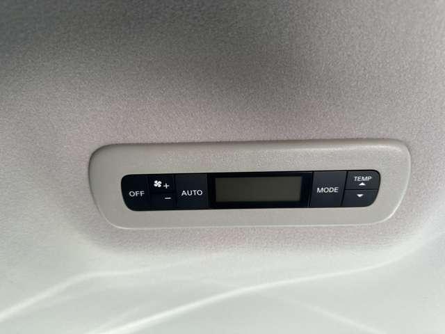 ハッチバックをあけると荷物を積めるスペースが♪