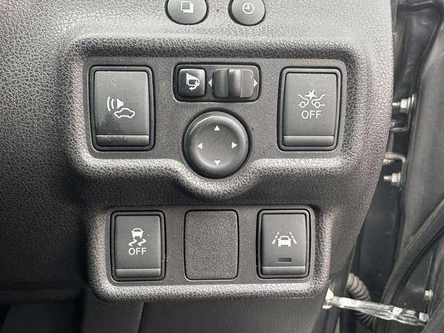 ノート e-POWER X 純正ナビ 全周囲カメラ 踏み間違い防止 衝突軽減ブレーキ フルセグTV Bluetooth接続 オートライト LEDヘッドライト スマートルームミラー 横滑り防止 車線逸脱警報 インテリキー(15枚目)