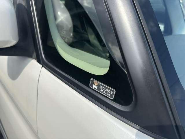 タント Ｇ　片側電動ドア　社外アルミ　ベンチシート　　スマートキー　ＡＢＳ　オーディオ　ＣＤ再生　ラジオ　ＡＵＴＯエアコン　盗難防止装置（11枚目）