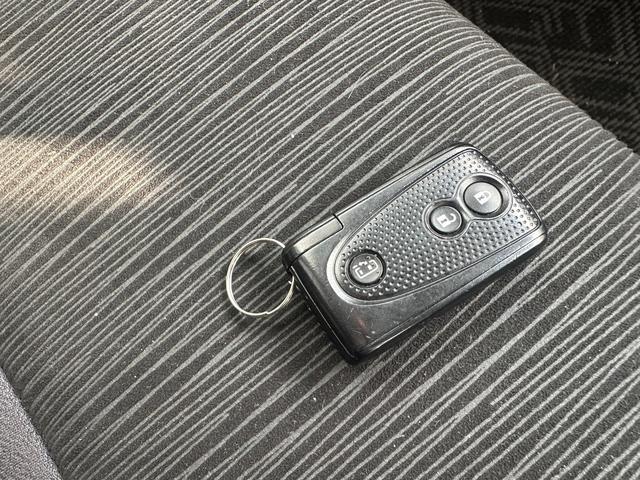 タント Ｇ　片側電動ドア　社外アルミ　ベンチシート　　スマートキー　ＡＢＳ　オーディオ　ＣＤ再生　ラジオ　ＡＵＴＯエアコン　盗難防止装置（23枚目）