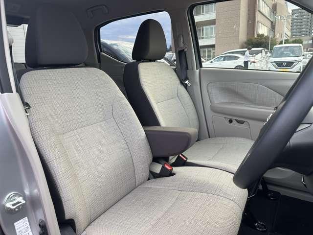 デイズ X 自社社用車 全周囲カメラ 踏み間違い防止 衝突軽減ブレーキ ハイビームアシスト ベンチシート 電動格納ミラー USB入力端子 横滑り防止 オートライト 純正ディスプレイオーディオ 障害物センサー(14枚目)