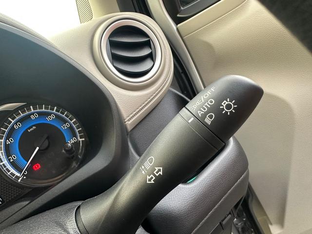 デイズ X 自社社用車 全周囲カメラ 踏み間違い防止 衝突軽減ブレーキ ハイビームアシスト ベンチシート 電動格納ミラー USB入力端子 横滑り防止 オートライト 純正ディスプレイオーディオ 障害物センサー(26枚目)