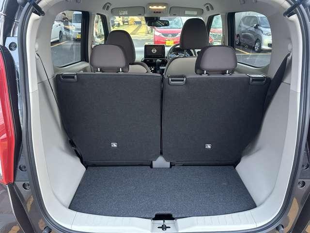 デイズ X 自社社用車 全周囲カメラ 踏み間違い防止 衝突軽減ブレーキ 横滑り防止 純正ディスプレイオーディオ インテリキー 電動格納ミラー Bluetooth接続 ベンチシート ハイビームアシスト 純正アルミ(11枚目)