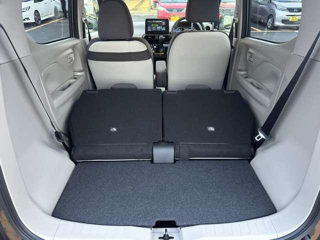 デイズ X 自社社用車 全周囲カメラ 踏み間違い防止 衝突軽減ブレーキ 横滑り防止 純正ディスプレイオーディオ インテリキー 電動格納ミラー Bluetooth接続 ベンチシート ハイビームアシスト 純正アルミ(12枚目)