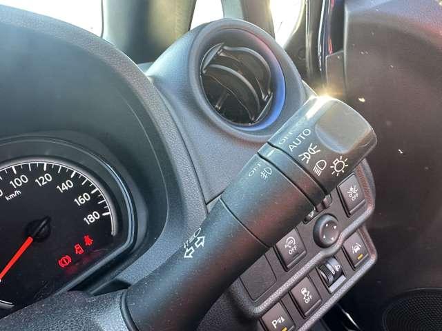 視界の良さなど、いつでも安心して運転できるようにドライバーをサポートします。