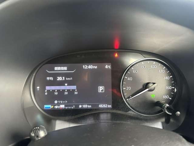 キックス Ｘ（ｅ－ＰＯＷＥＲ）　プロパイロット　純正ナビ　全周囲カメラ　純正前後ドラレコ　ワンオーナー　ＥＴＣ２．０　フルセグＴＶ　Ｂｌｕｅｔｏｏｔｈ接続　ＬＥＤヘッドライト　スマートルームミラー　ＵＳＢ入力端子　踏み間違い防止（17枚目）