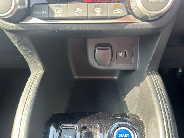 キックス Ｘ（ｅ－ＰＯＷＥＲ）　プロパイロット　純正ナビ　全周囲カメラ　ＳＯＳコール　踏み間違い防止　衝突軽減ブレーキ　フルセグＴＶ　Ｂｌｕｅｔｏｏｔｈ接続　ＥＴＣ２．０　ＬＥＤヘッドライト　純正アルミ　ワンオーナー（32枚目）