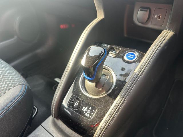 キックス Ｘ（ｅ－ＰＯＷＥＲ）　プロパイロット　純正ナビ　全周囲カメラ　ＳＯＳコール　踏み間違い防止　衝突軽減ブレーキ　フルセグＴＶ　Ｂｌｕｅｔｏｏｔｈ接続　ＥＴＣ２．０　ＬＥＤヘッドライト　純正アルミ　ワンオーナー（33枚目）