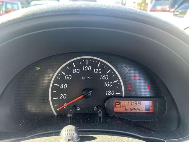 マーチ S 衝突軽減ブレーキ 純正ナビ バックカメラ ワンオーナー フルセグTV Bluetooth接続 DVD再生 ミュージックサーバー オートライト ハイビームアシスト 横滑り防止 車線逸脱警報(18枚目)