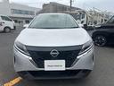 ノート X 自社社用車 全周囲カメラ 踏み間違い防止 スマートルームミラー 純正ディスプレイオーディオ LEDヘッドライト ハイビームアシスト 電動格納ミラー 横滑り防止 Bluetooth接続 インテリキー(5枚目)
