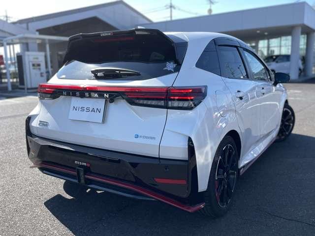 オーラ ニスモ　プロパイロット　全周囲カメラ　ＥＴＣ２．０　ナビ　Ｂｌｕｅｔｏｏｔｈ接続　ＵＳＢ入力端子　ＨＤＭＩ　ＳＯＳコール　ハイビームアシスト　スマートルームミラー　ドラレコ（2枚目）