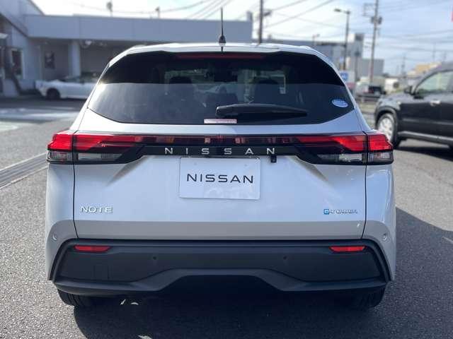 ノート Ｓ　ワンオーナー　全周囲カメラ　ドラレコ　　ＥＴＣ　ナビ　Ｂｌｕｅｔｏｏｔｈ接続　ＵＳＢ入力端子　ハイビームアシスト　スマートルームミラー　横滑り防止装置　踏み間違い防止装置（10枚目）