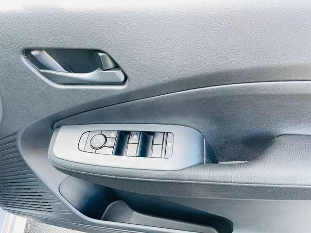 ノート Ｓ　ワンオーナー　全周囲カメラ　ドラレコ　　ＥＴＣ　ナビ　Ｂｌｕｅｔｏｏｔｈ接続　ＵＳＢ入力端子　ハイビームアシスト　スマートルームミラー　横滑り防止装置　踏み間違い防止装置（13枚目）