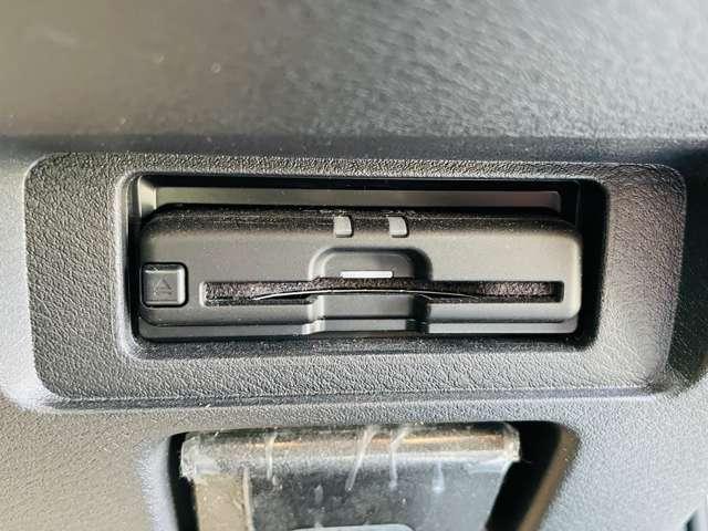 ノート Ｓ　ワンオーナー　全周囲カメラ　ドラレコ　　ＥＴＣ　ナビ　Ｂｌｕｅｔｏｏｔｈ接続　ＵＳＢ入力端子　ハイビームアシスト　スマートルームミラー　横滑り防止装置　踏み間違い防止装置（14枚目）