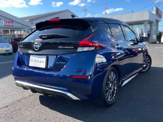 リーフ オーテック　ワンオーナー　バックカメラ　ＥＴＣ２．０　ナビ　Ｂｌｕｅｔｏｏｔｈ接続　ＵＳＢ入力端子　ＨＤＭＩ　クルーズコントロール　ハイビームアシスト　充電ケーブル　純正エアロ　シートヒーター　横滑り防止装置（2枚目）