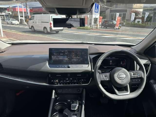 エクストレイル １．５　Ｇ　ｅ－４ＯＲＣＥ　４ＷＤ　自社社用車　プロパイロット　純正ナビ（4枚目）