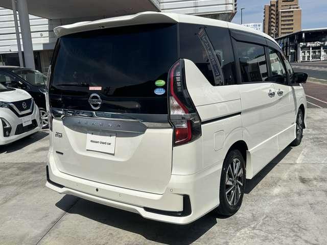 セレナ 2.0 ハイウェイスター V 純正ナビ 全周囲カメラ ワンオーナー(2枚目)