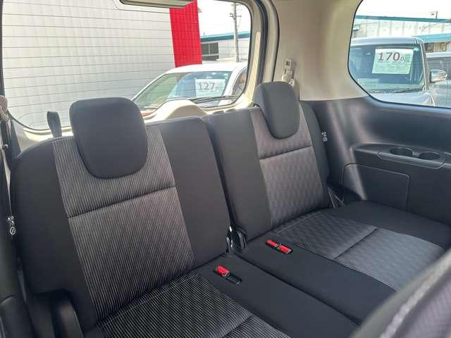 セレナ 2.0 ハイウェイスター V 純正ナビ 全周囲カメラ ワンオーナー(11枚目)