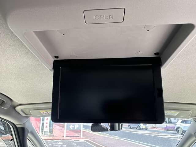 セレナ 2.0 ハイウェイスター V 純正ナビ 全周囲カメラ ワンオーナー(13枚目)