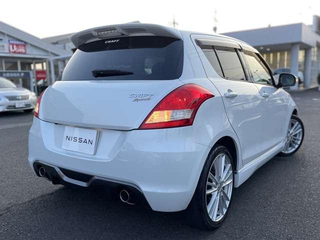 スイフトスポーツ ベースグレード MT クルーズコントロール バックカメラ ETC ナビ Bluetooth接続 USB入力端子 オートライト ドラレコ 横滑り防止装置(2枚目)