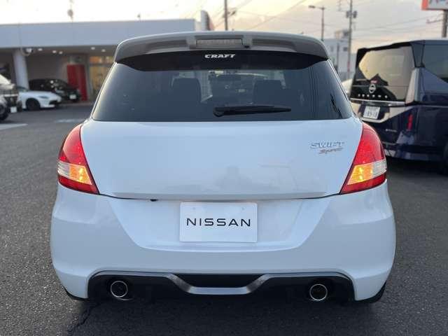 スイフトスポーツ ベースグレード MT クルーズコントロール バックカメラ ETC ナビ Bluetooth接続 USB入力端子 オートライト ドラレコ 横滑り防止装置(10枚目)