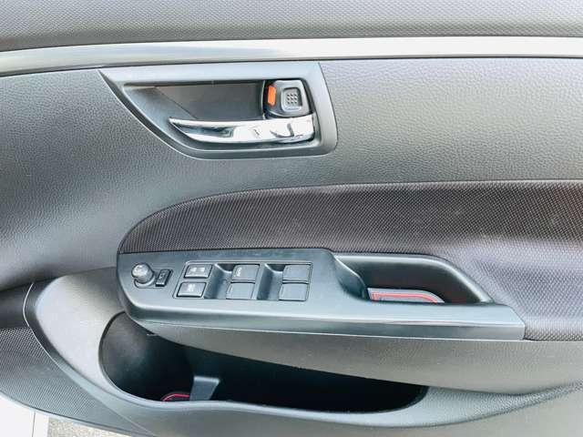 スイフトスポーツ ベースグレード MT クルーズコントロール バックカメラ ETC ナビ Bluetooth接続 USB入力端子 オートライト ドラレコ 横滑り防止装置(13枚目)