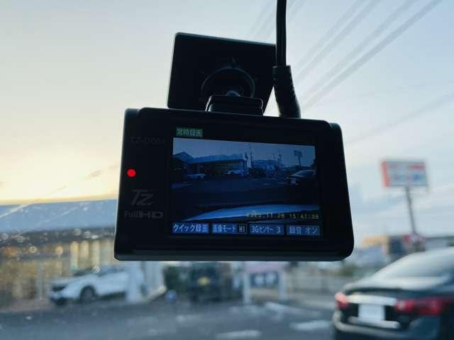 スイフトスポーツ ベースグレード MT クルーズコントロール バックカメラ ETC ナビ Bluetooth接続 USB入力端子 オートライト ドラレコ 横滑り防止装置(16枚目)