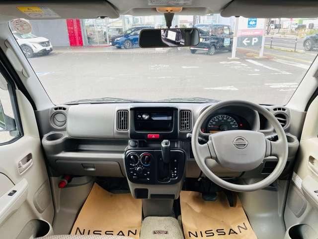 NV100クリッパーバン DX GLパッケージ 両側スライドドア CD再生 パワーウインドウ(4枚目)
